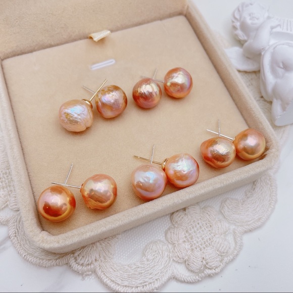 Pearl Studs, Genuine Baroque Edison pearl - Picture 3 of 12